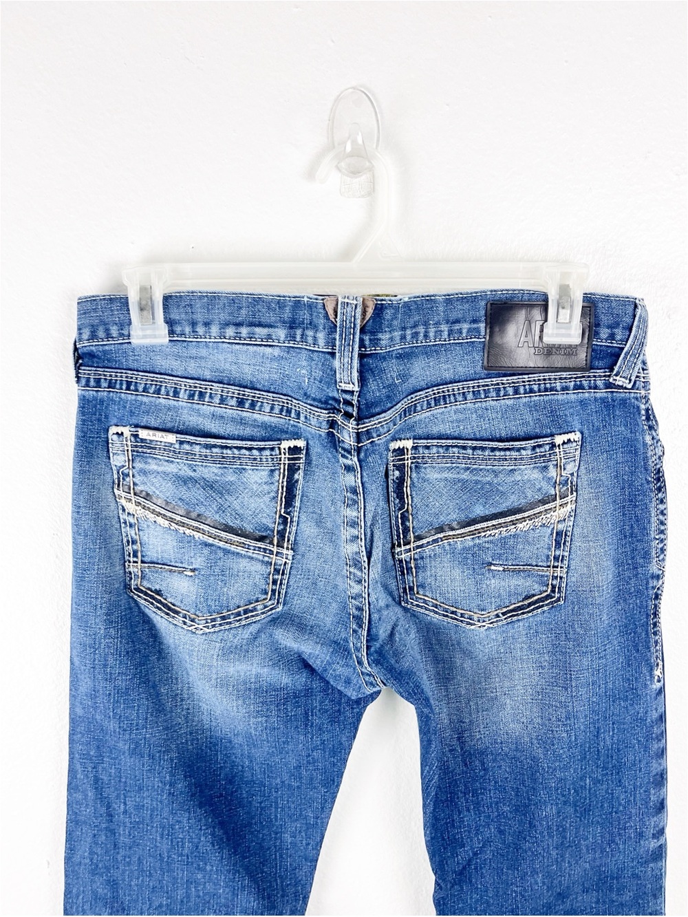ARIAT M7 Rocker Boot Cut Distressed Denim Jeans 34 Casual Festival Concert Rodeo - Picture 9 of 12